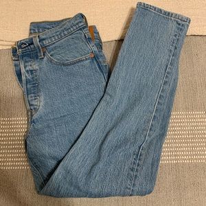 Levi’s 501 stretch skinny jeans